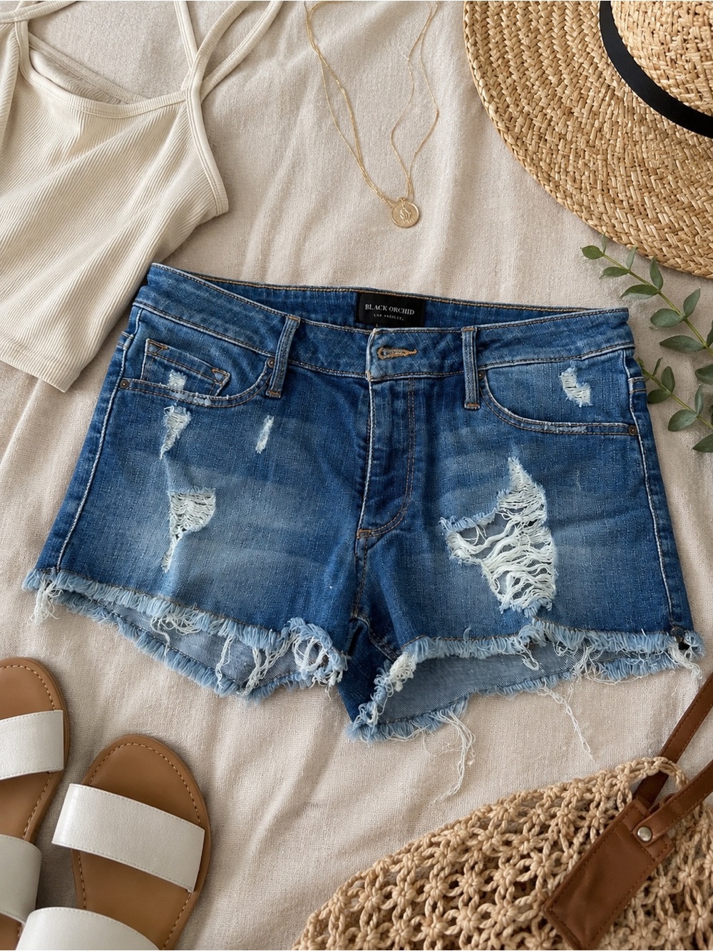 Black Orchid Distressed Denim Cutoff Shorts Size 26 Like New